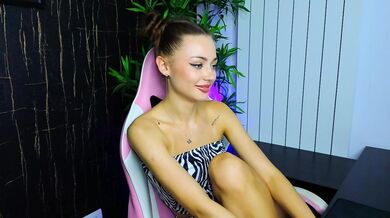 alysereuss - Porn Video [Bongacams]: radiant frame, dynamic broadcaster, first time