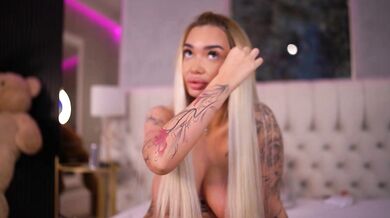 SashaFerrera - Porn Video [Bongacams]: chill 10 min chat, elegant melons, perky assets