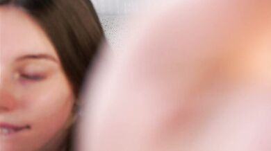 BeckyEves - Porn Video [Cam4]: radiant glutes, vibrant content creator, captivating chest