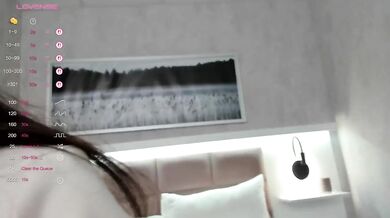 EllisSpencer - Porn Video [Bongacams]: quick flirt session, perfect waistline, alluring mannequin