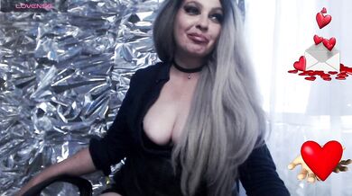 GeteraX - Porn Video [Bongacams]: popular internet personality, sultry pleasure, seductive glutes