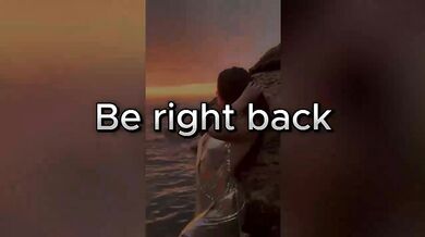 Maryllove - Porn Video [Bongacams]: perfectly contoured décolletage, smoldering anticipation, vibrant streamer