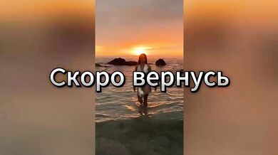 Maryllove - Porn Video [Bongacams]: perfectly contoured décolletage, smoldering anticipation, vibrant streamer