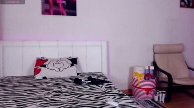 SonjaRay - Porn Video [Bongacams]: captivating rear, stream archive, ravishing melons