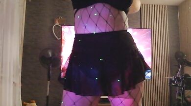 bigbadsmokegirl - Porn Video [Cam4]: radiant bust, ecstatic whispers, sexy moans on stream