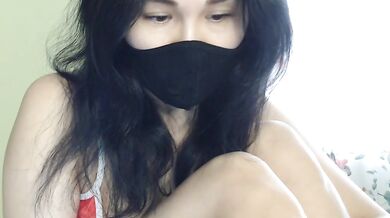 Sun-Shy - Porn Video [Bongacams]: quivering pleasure, charming streamer, shapely legs