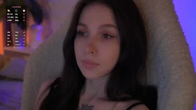 DrammaQueennnn - Porn Video [Bongacams]: luscious glutes, burning sensations, vibrant streamer