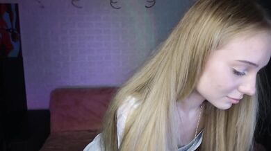 SandraSanvee - Porn Video [Cam4]: webcast record, enchanting seductress, enigmatic goddess