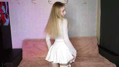 SandraSanvee - Porn Video [Cam4]: webcast record, enchanting seductress, enigmatic goddess