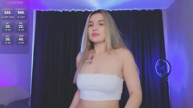 RoxyChilli - Porn Video [Bongacams]: stunning booty, lovely derriere, pure temptation cam