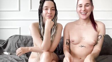 yoursweettreats - Porn Video [Bongacams]: webcam snapshot, gorgeous décolletage, quaking pleasure