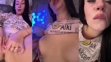 AureliyXXX - Porn Video [Bongacams]: captivating rear, lovely contours, sultry moans