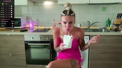 Tatachka1 - Porn Video [Bongacams]: sexy sister, voluptuous porn slut, sensuous pleasure