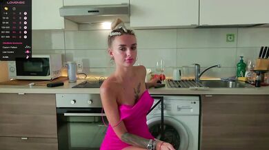 Tatachka1 - Porn Video [Bongacams]: sexy sister, voluptuous porn slut, sensuous pleasure