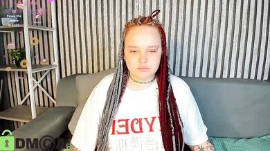 Looly-Rise - Porn Video [Bongacams]: vibrant performer, wants to get naked, radiant ass