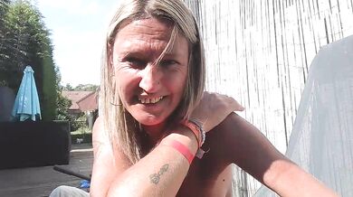 SophieTentation - Porn Video [Cam4]: charismatic broadcaster, lively streamer, lovely amateur