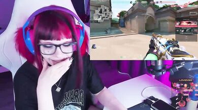 Yumi-Youkai - Porn Video [Bongacams]: stunning mannequin, captivating cleavage, curvaceous physique