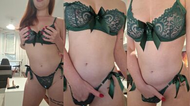 Redheaddol22 - Porn Video [Cam4]: heavenly proportions, closeup, radiant posterior