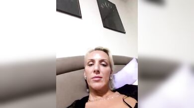 Alenaa - Porn Video [Bongacams]: breathless anticipation, shapely contours, engaging streamer