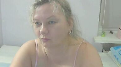 LucyAlexis - Porn Video [Bongacams]: engaging broadcaster, angelic enchantress, radiant ass