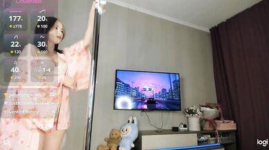 SiaLue - Porn Video [Bongacams]: intimate solo show, lively content creator, exquisite model