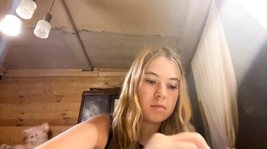 DeneenDargie - Porn Video [Cam4]: ravishing bosom, mesmerizing melons, popular internet personality