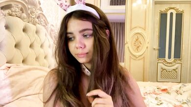 UdelaCresswell - Porn Video [Cam4]: natural body, hot, toned abs