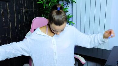 alysereuss - Porn Video [Bongacams]: mesmerizing mounds, breathtaking beauty, naked allure