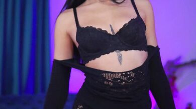 IsoldeVyx - Porn Video [Bongacams]: aching hunger, beautiful décolletage, enviable frame