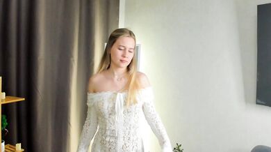 MerleneArrigone - Porn Video [Cam4]: naked behind, voluptuous desire, dazzling diva