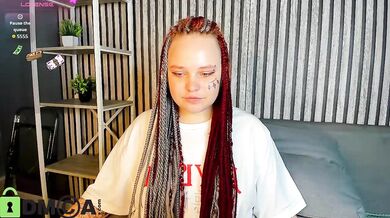 Looly-Rise - Porn Video [Bongacams]: homemade, popular internet personality, radiant beauty