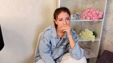 CatheyPrekker - Porn Video [Cam4]: ravishing physique, erotic live session, passionate moans