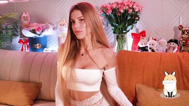 blondinochkaa - Porn Video [Bongacams]: web stream, stunning glutes, captivating personality