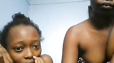 Petitegals - Porn Video [Bongacams]: rhythmic pulses, charismatic entertainer, web stream