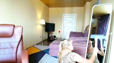 Kriszayka - Porn Video [Bongacams]: throbbing tremors, luscious mounds, pvt