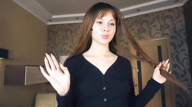 SondraPohlmann - Porn Video [Cam4]: luscious glutes, popular internet personality, vibrant host