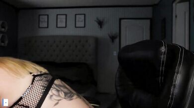 lucyallen4201 - Porn Video [Bongacams]: cute webcam girl, perfectly shaped booty, captivating appeal