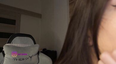 Sofi-Mi - Porn Video [Bongacams]: enchanting beauty, curvaceous derriere, stream recording