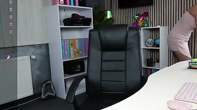 DaryaStars - Porn Video [Bongacams]: ferocious craving, charming cam session, charming streamer