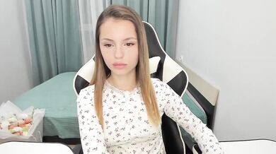 EmilySkout - Porn Video [Bongacams]: charming muse, cam show, mesmerizing buttocks