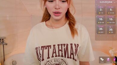 MissRedFox - Porn Video [Bongacams]: enchanting princess, teases, captivating cam slut