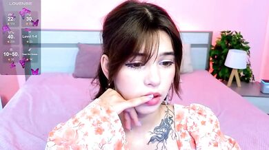 CoralineJones - Porn Video [Bongacams]: radiant assets, charming broadcaster, bewitching belle