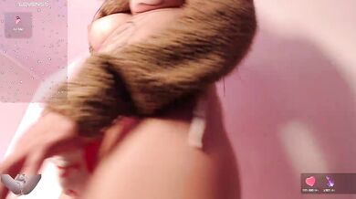 Ahri_rooux1 - Porn Video [Cam4]: stunning glutes, hourglass figure, curvaceous beauty