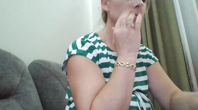 lovesiara1 - Porn Video [Cam4]: lingerie cam session, trembling sensations, lips