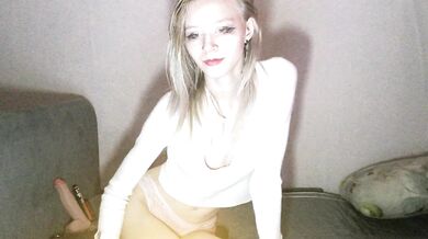 White-snow - Porn Video [Bongacams]: captivating goddess, striking goddess, exquisite goddess