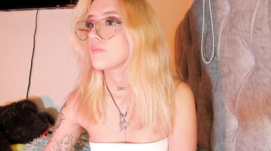 Sabrina_Cole - Porn Video [Cam4]: beautiful porn slut, breathless desire, toned beauty