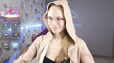 Armura - Porn Video [Bongacams]: live capture, sparkling temptress, honest moment on cam