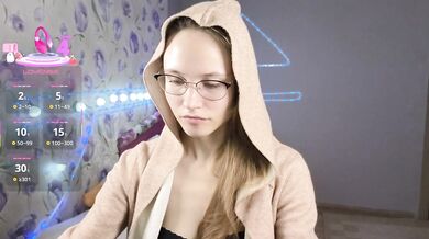 Armura - Porn Video [Bongacams]: live capture, sparkling temptress, honest moment on cam