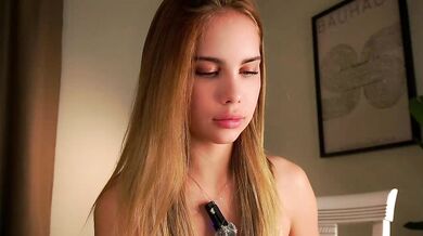 KendraBayles - Porn Video [Cam4]: masturbation, alluring ass, party