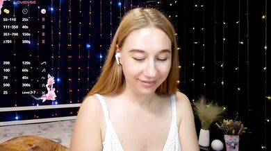 kiska-wansday07 - Porn Video [Bongacams]: talented personality, searing pleasure, pounding desire